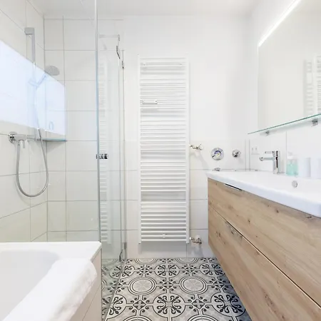 Alpenhimmel شقة *